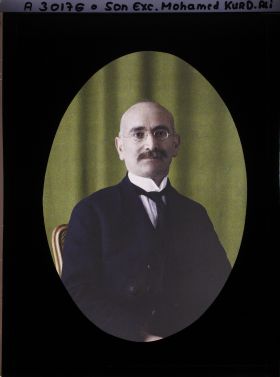 Image représentant Son excellence  https://musee-albert-kahn.s-museum.fr/home/NWQ2OTAwYzNmYjZlZTk1ZWQwODJmMjY4L2dlbmVyaWMtbm90aWNlLXRhYi9hdXRob3JpdHkvNjE3YTc5ZjVjZjhiODk2OGIzMzM3ZDIx/5d6900c3fb6ee95ed082f268/generic-notice-tab/authority/617a79ebcf8b8968b3337091 Muhammad Kurd-Ali