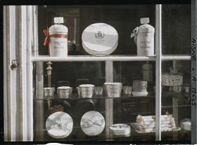 Image représentant Confiserie Perdon, spécialité de dragées "haricots de Soissons"