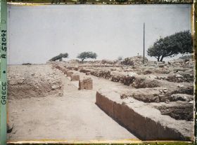 Image représentant Le portique est (à l'est de la cour centrale)