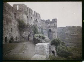 Image représentant Bords du Rhin, St Goard, St Goard - Ruines de Rheinsfields