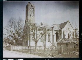 Image représentant L'église en ruines