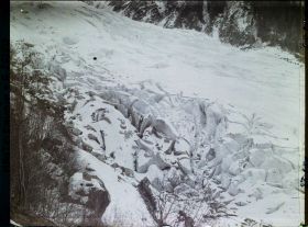 Image représentant France Les Alpes, Glacier des Bossons : Séracs du Glacier inférieur