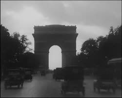 Image représentant L'Arc de Triomphe au coucher du soleil