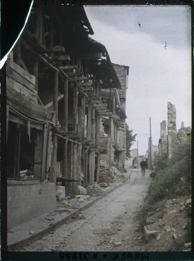 Image représentant France, Verdun, La rue St Oury vue de la rue Châtel