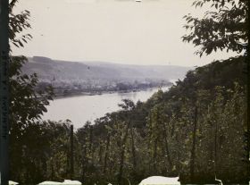 Image représentant Allemagne, Capellen, Vue gle vers Neederlanhnstein et Braubach