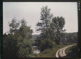 Image représentant France, Port de Marly, Les bords de la Seine