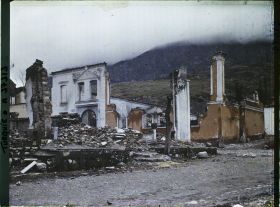 Image représentant Turquie, Magnesie, Ecole des Filles incendiée