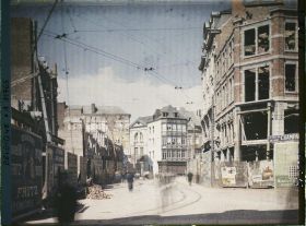 Image représentant Belgique, Namur, Nouvelles constructions sur l' ancienne Place d'Armes