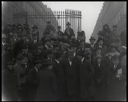 Image représentant Le leader des nationalistes irlandais Eamon de Valera au Congrès national Irlandais