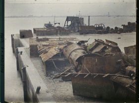 Image représentant Belgique, Zeebrugge, Démolition des bâteaux embouteilleurs