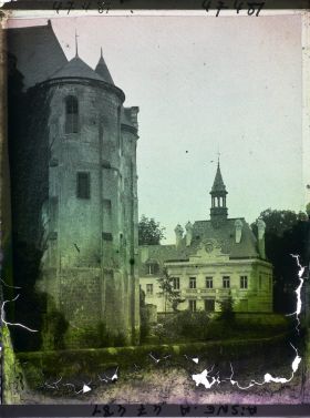 Image représentant France, Vic s/ Aisne, Hôtel de Ville et Château