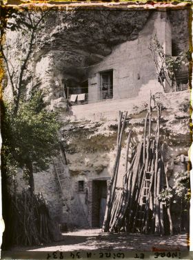 Image représentant Habitation troglodyte à étages dans le quartier des Patys