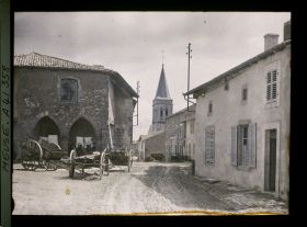 Image représentant France, Vigneulles (Woëvre), Rue du Village vers l'Eglise et le Corps de Garde