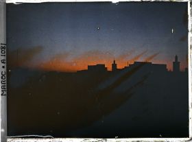 Image représentant Coucher de soleil sur la ville