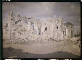 Image représentant France, Lassigny, Eglise