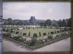Image représentant Les Tuileries et le Louvre, pavillon de Marsan