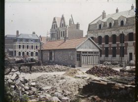 Image représentant France, Béthune, Nouveaux immeubles rue d'Arras