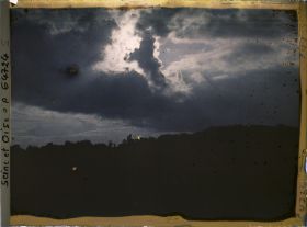 Image représentant Ile de France, Maffliers, Ciel d'orage pensant la pluie