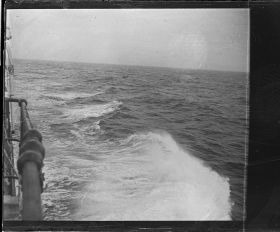 Image représentant Le sillage du navire