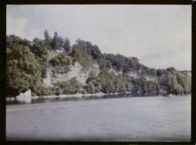 Image représentant La pointe de la Jonction où confluent le Rhône et l'Arve