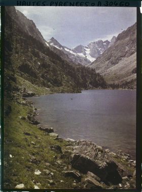 Image représentant France, Le lac et le massif du Vignemale
