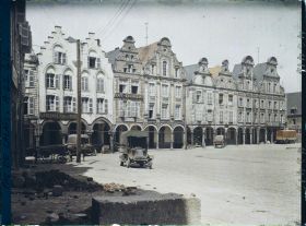 Image représentant France, Arras, Gde Place vers le Nord