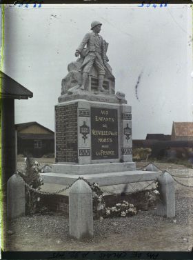 Image représentant France, Neuville St Waast, Monument aux enfants de Neuville St Waast morts pour la Patrie