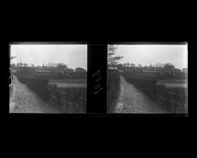 Image représentant La route menant à l'université des jeunes filles