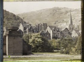 Image représentant Allemagne, Bacharach, Chapelle St Verner et ruines du Chau et monumt 1870