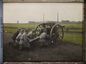 Image représentant Allemagne, Rath, Occupation Française Manoeuvre d'une Pièce de 75
