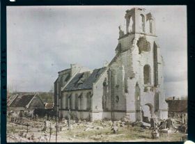 Image représentant France, Chevincourt, Guerre : L'Eglise de Chevincourt  (vue intérieure)