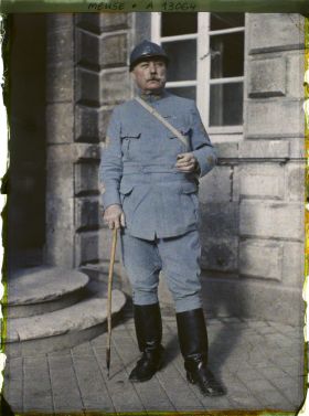 Image représentant France, Verdun, Colonel Dechay, Commt d'Armes