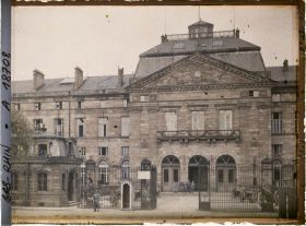 Image représentant France, Saverne, Le Château vu de face