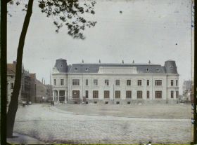 Image représentant France, Béthune, Place de Lille et Banque Générale du Nord