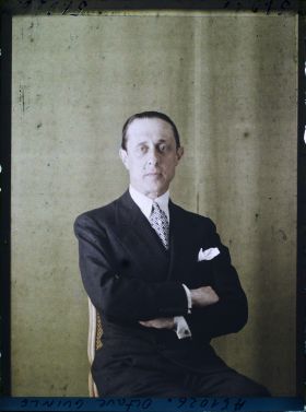 Image représentant Monsieur  https://musee-albert-kahn.s-museum.fr/home/NWQ2OTAwYzNmYjZlZTk1ZWQwODJmMjY4L2dlbmVyaWMtbm90aWNlLXRhYi9hdXRob3JpdHkvNjE3YTc5ZjVjZjhiODk2OGIzMzM3ZDIx/5d6900c3fb6ee95ed082f268/generic-notice-tab/authority/617a79ebcf8b8968b3336ec8 Octave Guinle