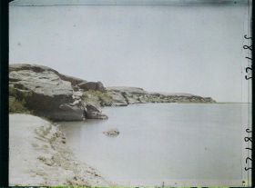 Image représentant Afghanistan, Ghizichk, Les rives de l'Hilmend