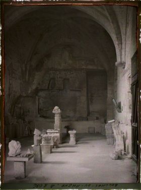 Image représentant La salle du musée lapidaire du Trencat