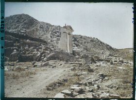 Image représentant La Terrasse des Dieux Orientaux et le Cynthe