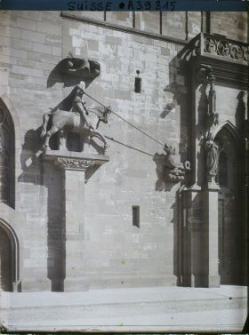 Image représentant Le porche principal du Münster