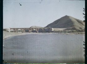 Image représentant Afghanistan, Tir-Pool, Vue vers le pont de l'Héri-roud