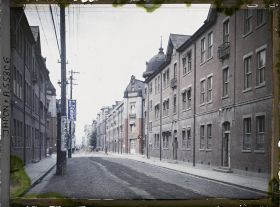 Image représentant Une rue de Marunouchi (quartier des affaires, surnommé "Le Petit Londres")