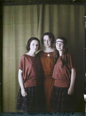 Image représentant Mesdemoiselles Weill