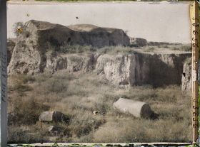 Image représentant Emplacement d'un cimetière sur le tell de la Ville des Artisans ?