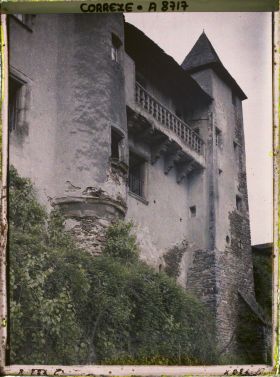Image représentant L'ancienne maison du Sénéchal, sise rue de la Justice, vue depuis l'actuel aveneu du général de Gaulle
