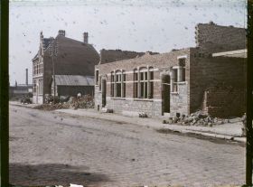 Image représentant France, Bailleul, Reconstructions rue de la Gare (et perspective s/ la rue de la Gare)