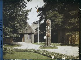 Image représentant L'Exposition Coloniale Internationale de 1931, la section du Togo et du Cameroun