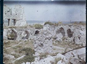 Image représentant France, Coucy-le-Château, Un aspect des ruines du Château