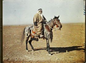 Image représentant Un cheik à cheval