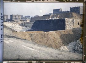 Image représentant La démolition des fortifications à la porte de Clignancourt
