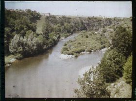 Image représentant L'allier vue du pont, vers l'aval